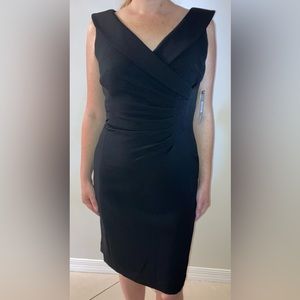 NEW Chelsea Rose Black Mid Length dress         ‎       Size 4